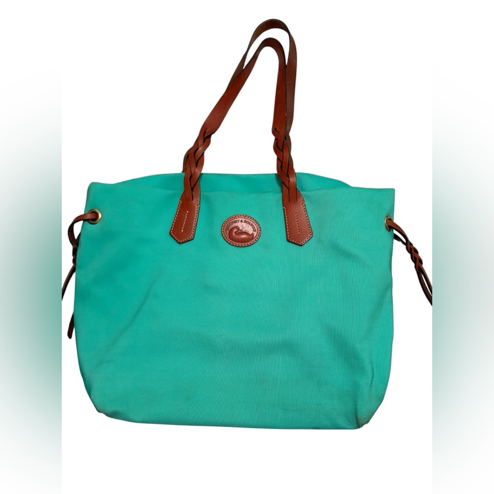 Dooney & Bourke Tote